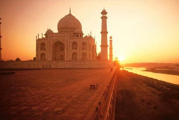 Places to visit in Agra with family