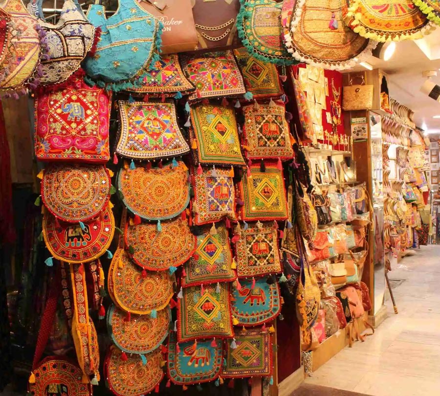  Best Places to Go Shopping in Jaipur
